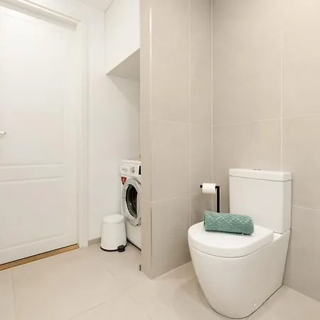 With View And Free Parking