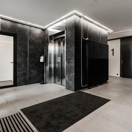 With View And Free Parking 塔林